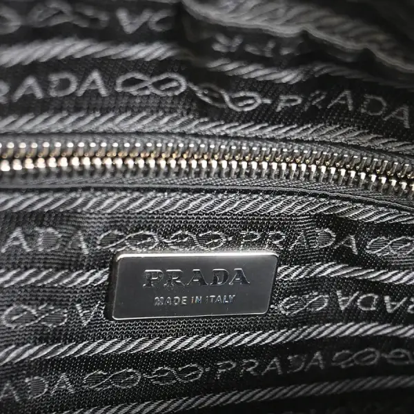 Black leather Hydra bowling handbag