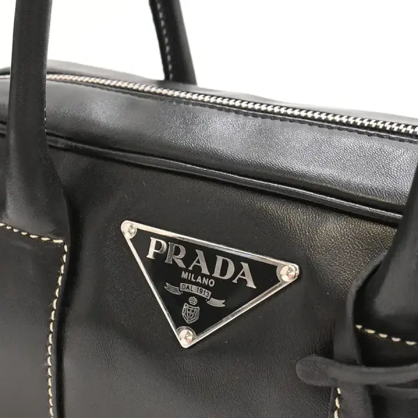 Black leather Hydra bowling handbag