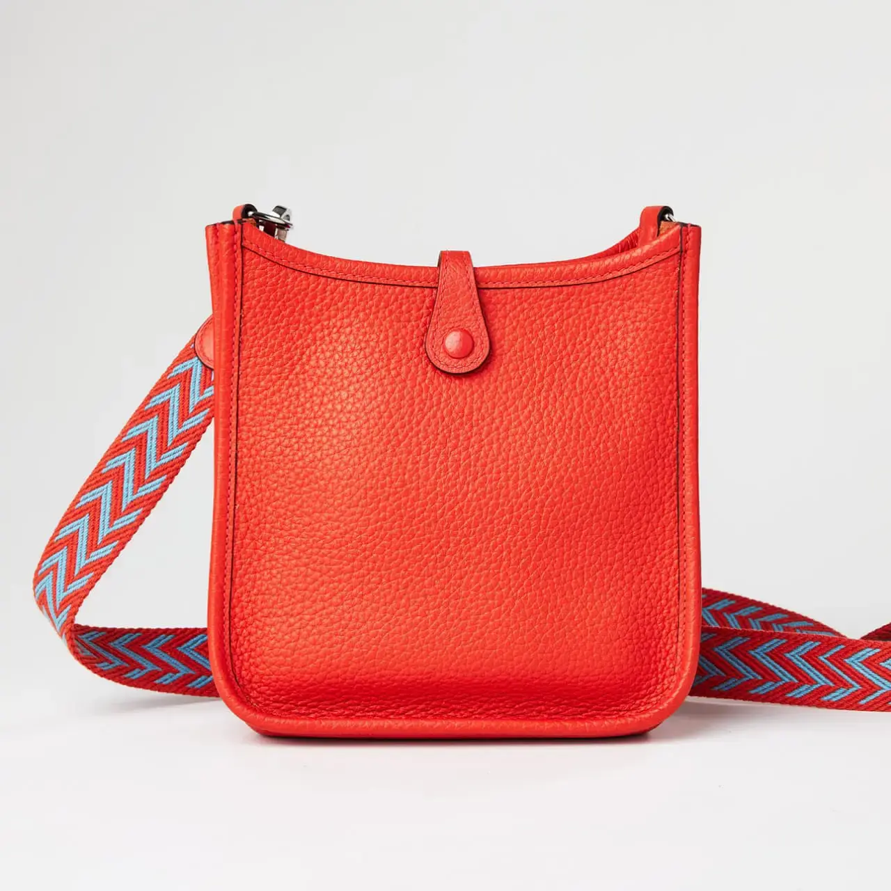 Evelyne leather crossbody bag